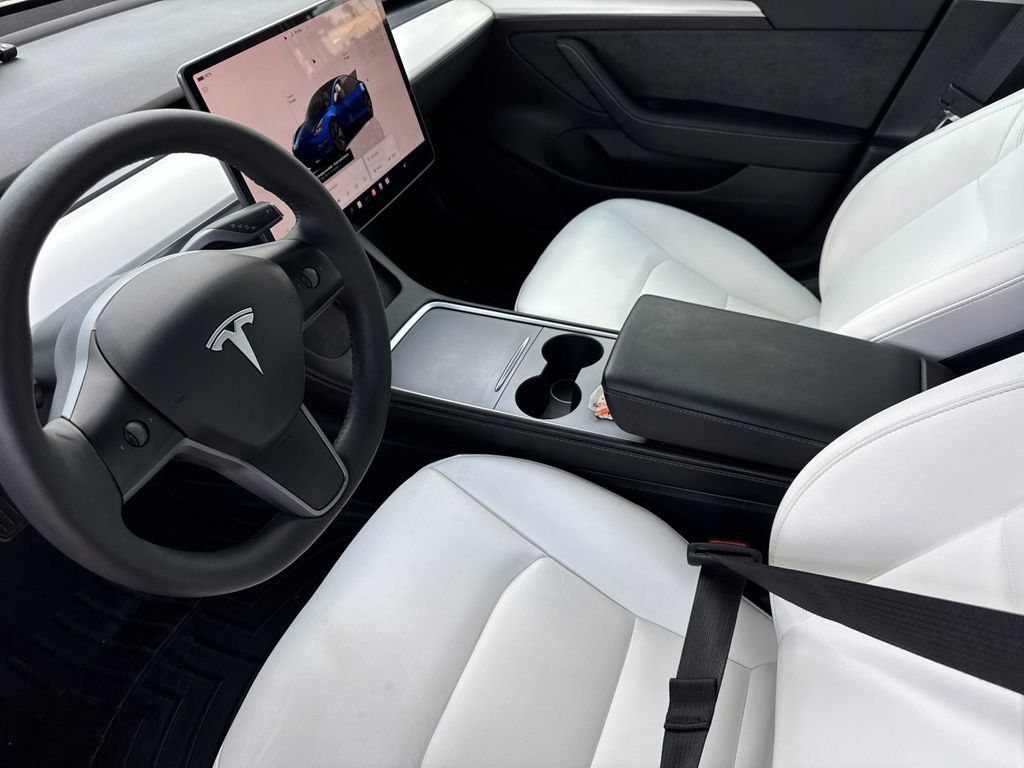 Used 2022 Tesla Model 3 RWD image 9
