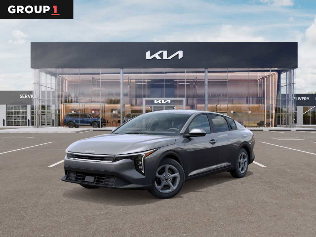New 2025 Kia K4 LXS