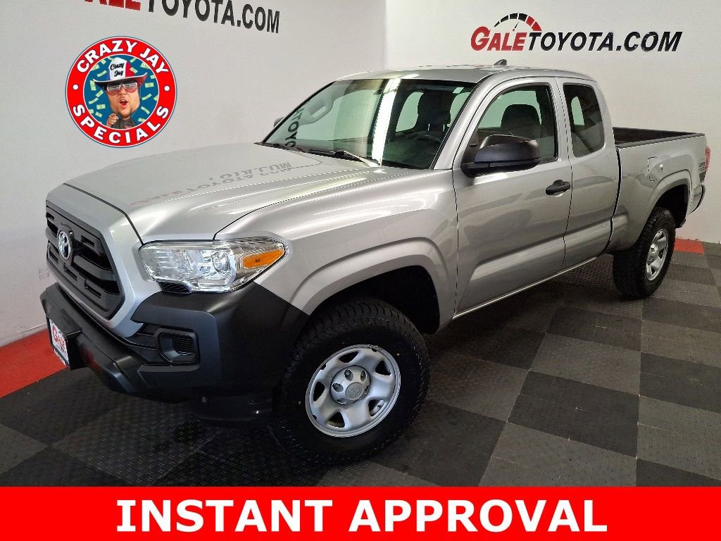 Used 2016 Toyota Tacoma SR