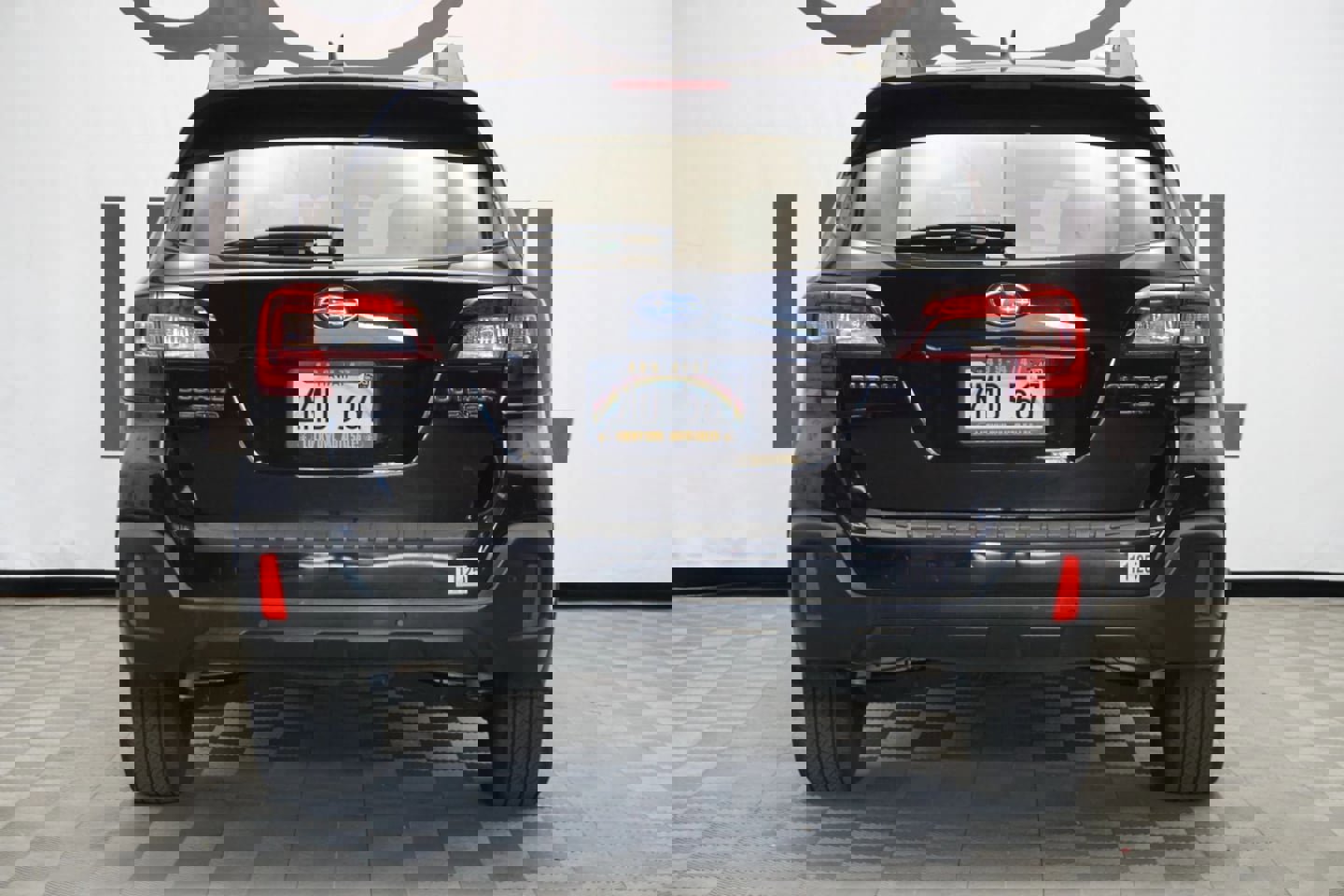 Used 2019 Subaru Outback 3.6R Limited w/ Popular Package #2 image 6