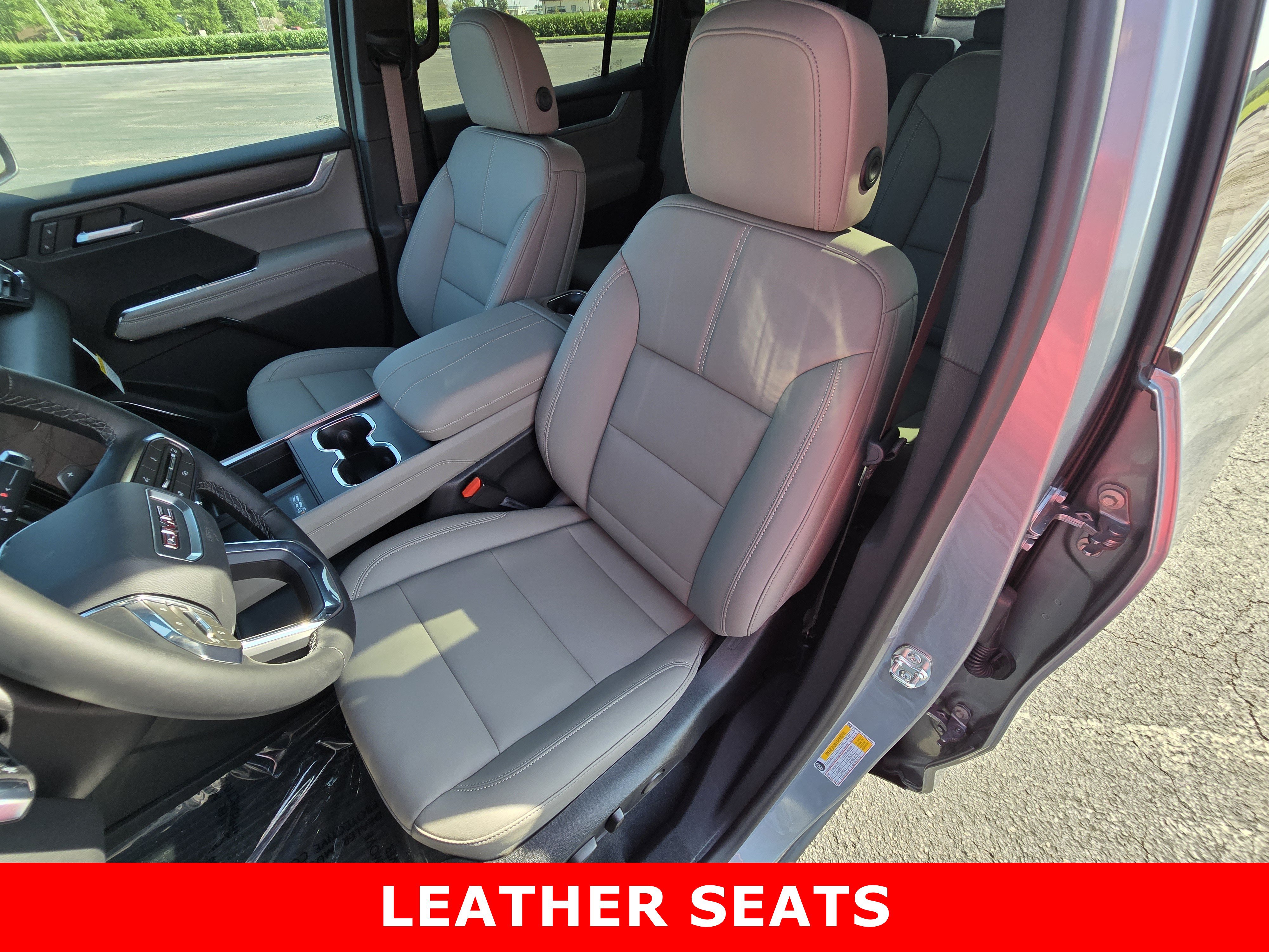 New 2027 GMC Acadia Elevation w/ Black Edition AWD/4WD image 15