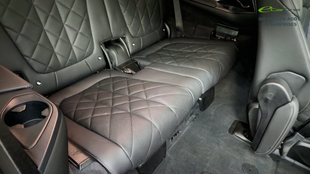 Used 2023 BMW X7 xDrive40i w/ Executive Package AWD/4WD image 44