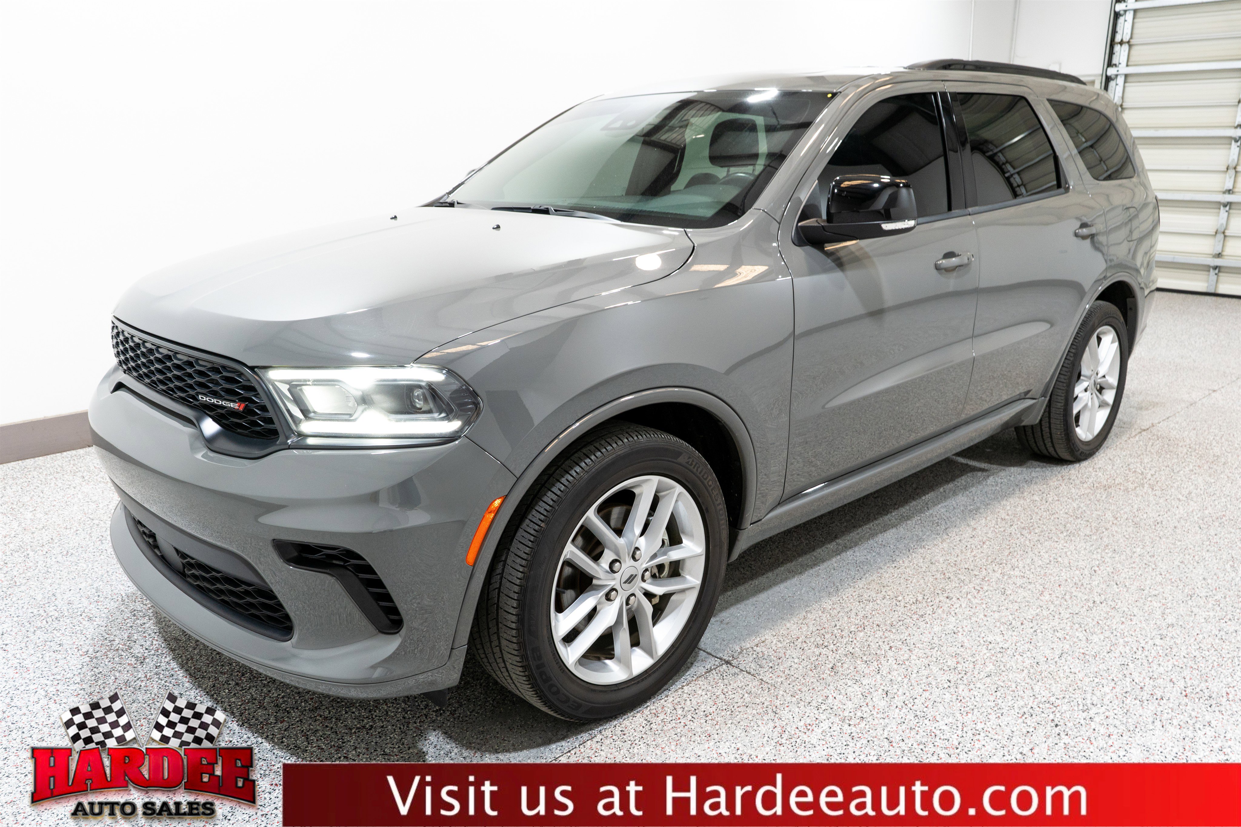 Used 2024 Dodge Durango GT image 2