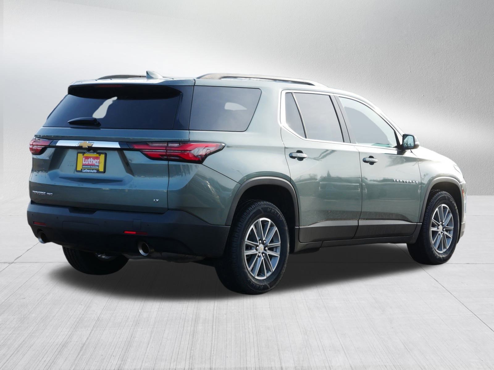 Used 2023 Chevrolet Traverse LT image 7