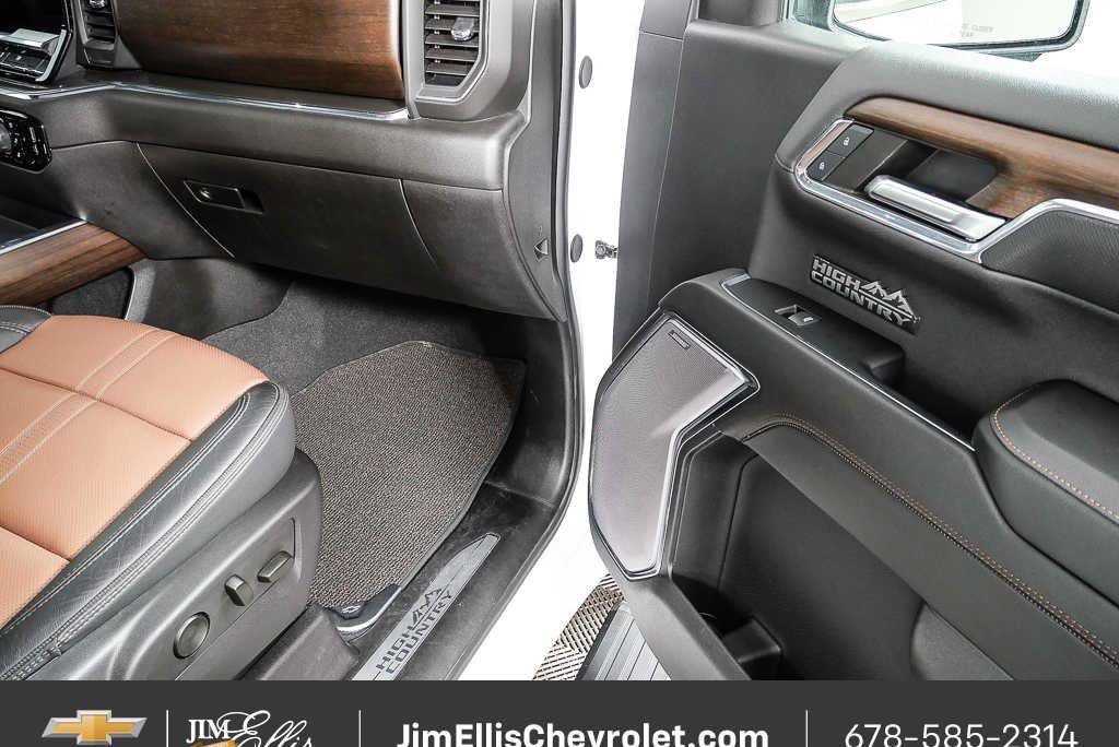 Certified 2024 Chevrolet Silverado 1500 High Country w/ Technology Package AWD/4WD image 25