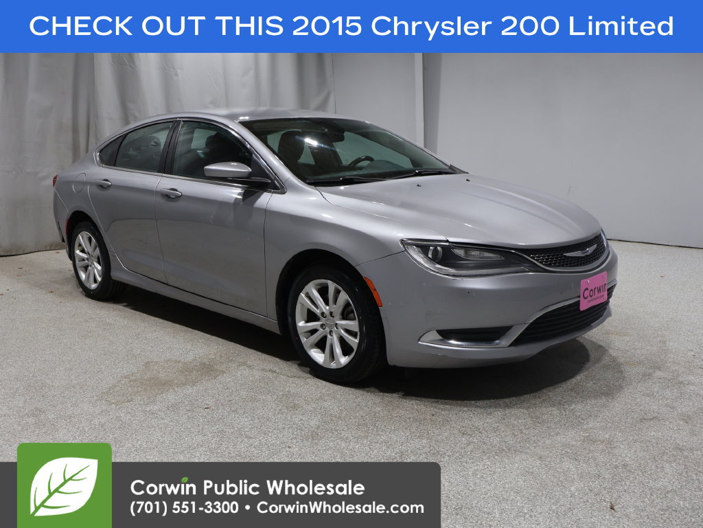 Used 2015 Chrysler 200 Limited w/ Convenience Group FWD image 1