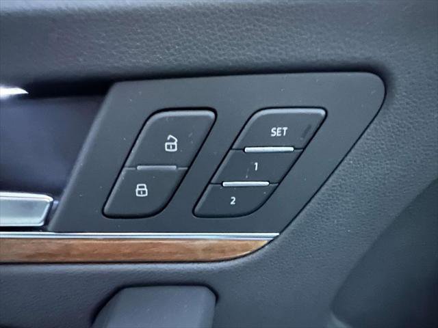 Used 2022 Audi Q5 2.0T Premium w/ Convenience Package AWD/4WD image 15