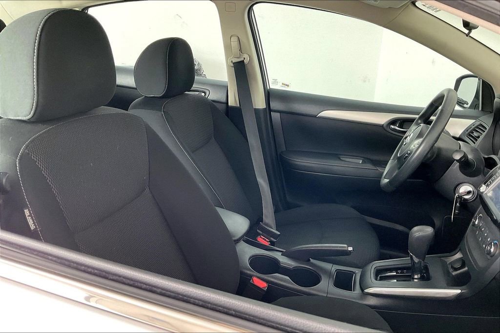 Used 2019 Nissan Sentra S image 11