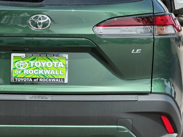 Used 2026 Toyota Corolla Cross LE FWD image 6