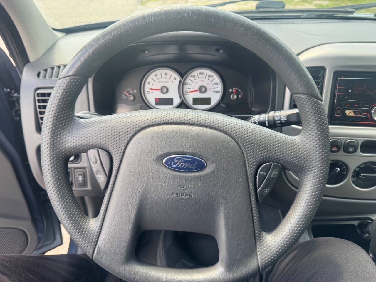 Used 2005 Ford Escape XLT FWD image 10