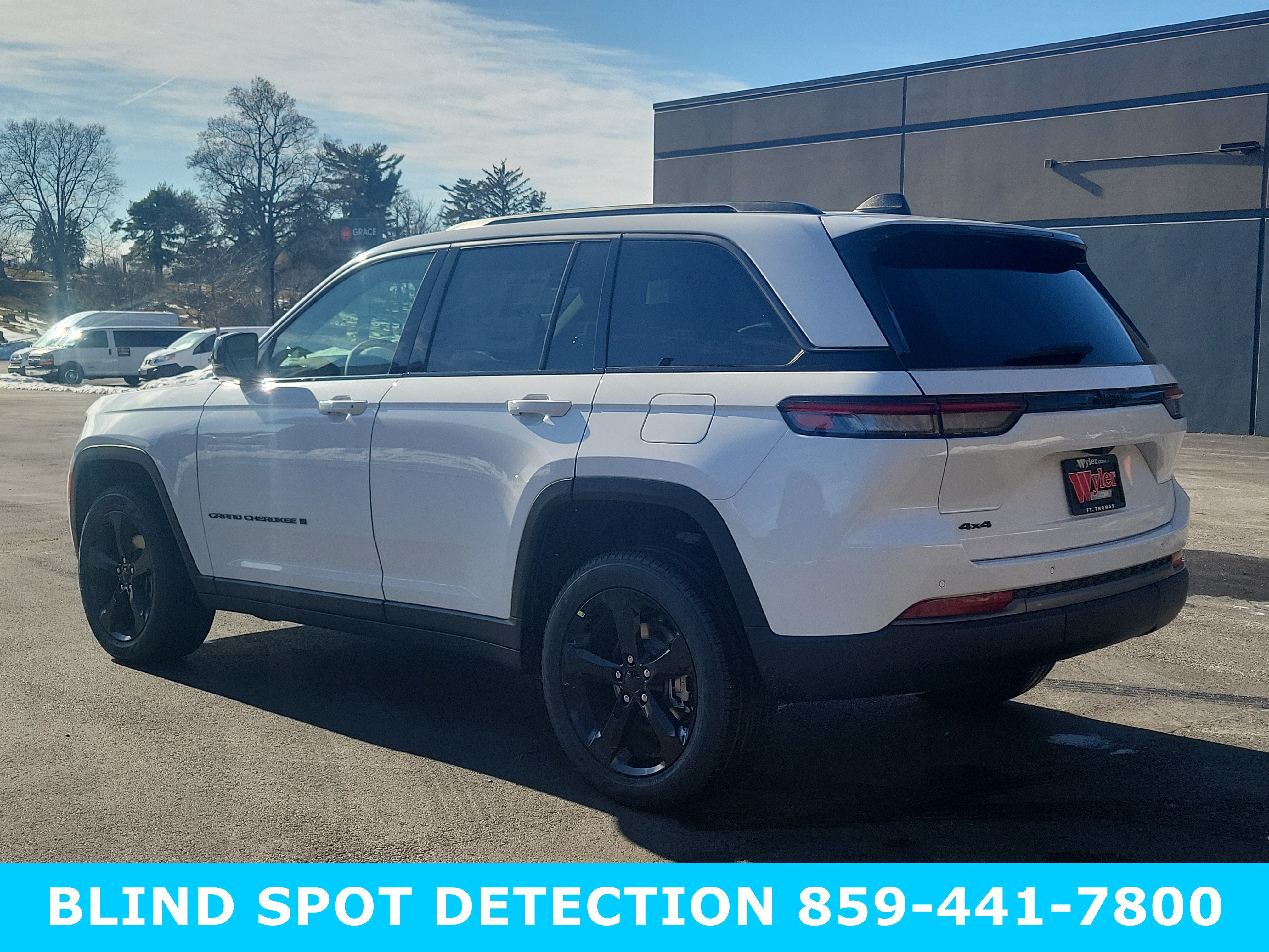 New 2026 Jeep Grand Cherokee Limited w/ Limited Altitude Package AWD/4WD image 7