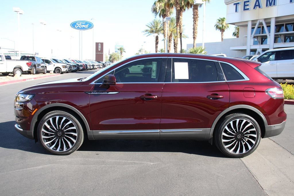 Certified 2022 Lincoln Nautilus Black Label AWD/4WD image 3