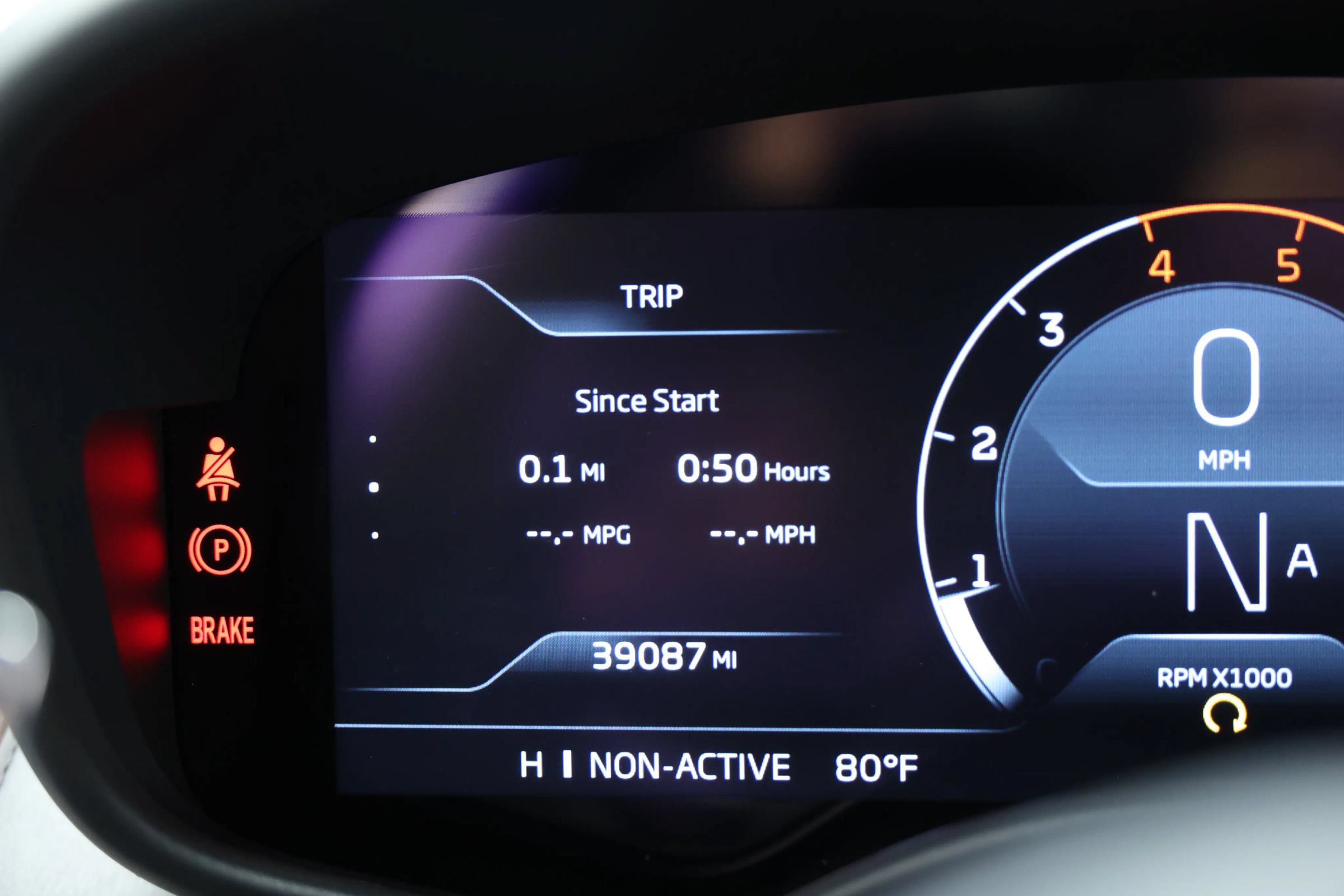 Used 2021 McLaren GT RWD image 37