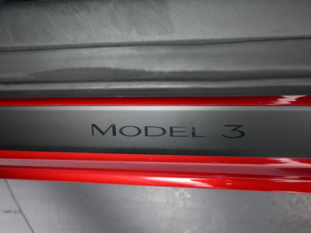 Used 2023 Tesla Model 3 Standard Range image 20
