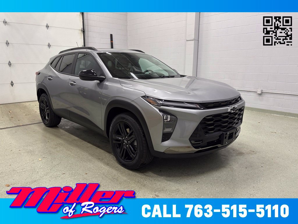 Used 2024 Chevrolet Trax ACTIV w/ Sunroof Package FWD image 1