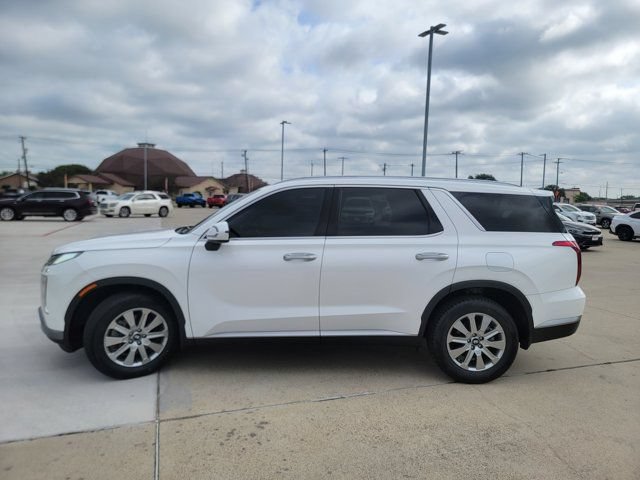 Used 2023 Hyundai Palisade SEL FWD image 4