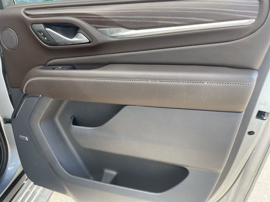 Used 2024 GMC Yukon XL Denali w/ Advanced Technology Package image 29