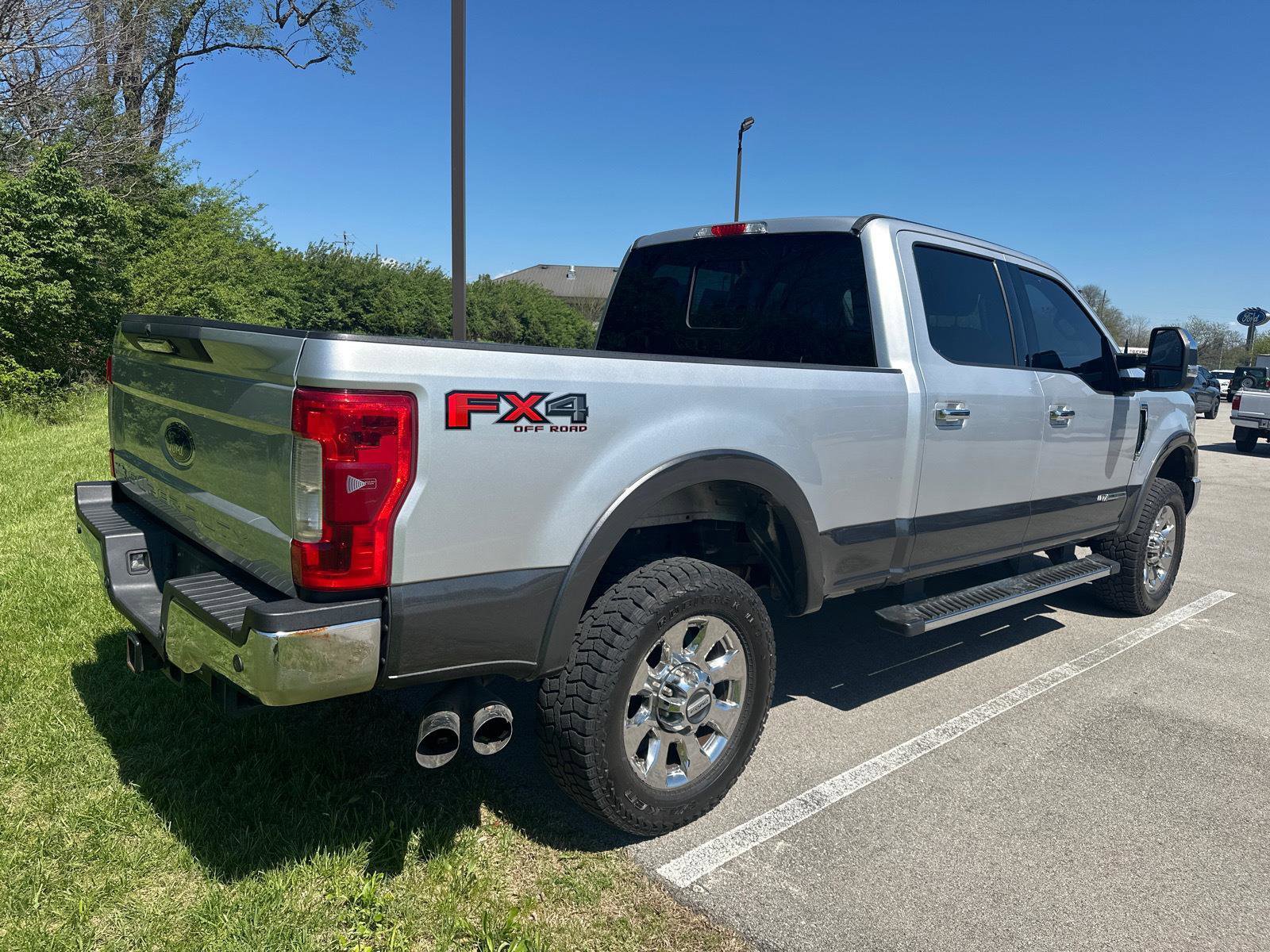 Used 2017 Ford F250 Lariat image 13