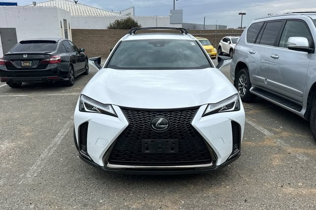 Used 2020 Lexus UX 200 F Sport w/ F Sport Premium Package FWD image 3