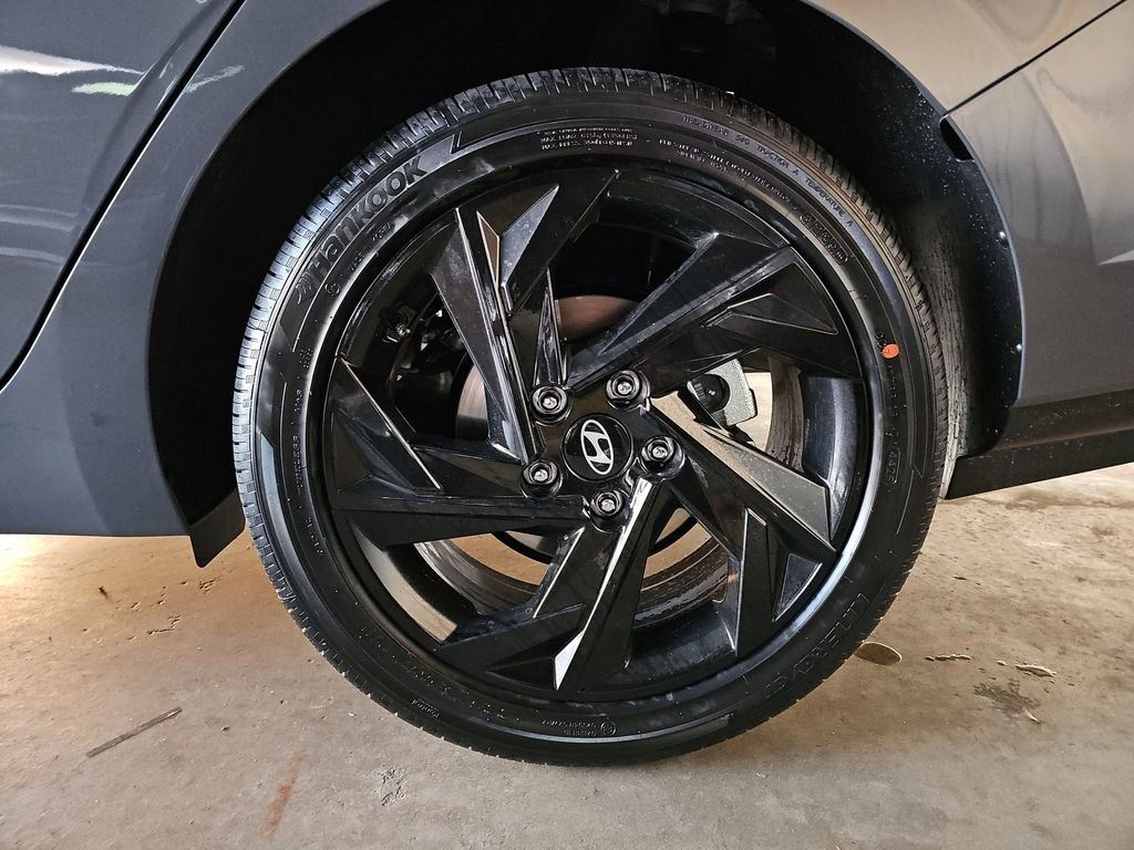 New 2026 Hyundai Elantra SEL Sport image 34