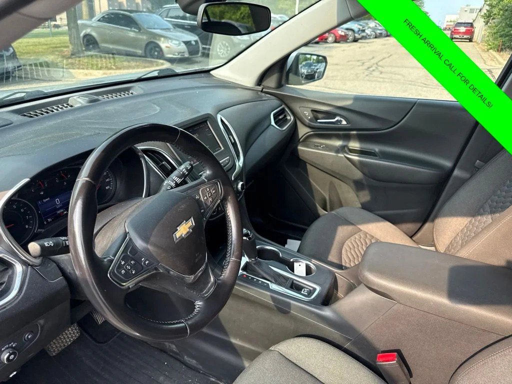 Used 2020 Chevrolet Equinox LT FWD image 16