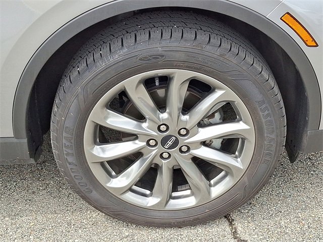 Used 2021 Lincoln Corsair AWD w/ Premium Package image 8