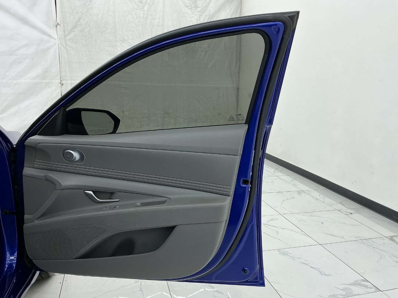 Used 2023 Hyundai Elantra SEL w/ Convenience Package FWD image 19