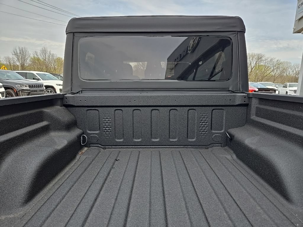 New 2026 Jeep Gladiator Mojave AWD/4WD image 29