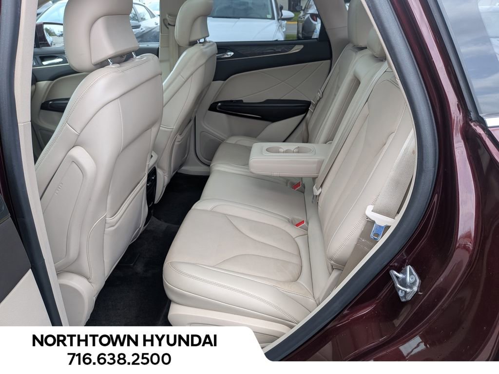 Used 2018 Lincoln MKC Reserve w/ Lincoln MKC Climate Package AWD/4WD image 31