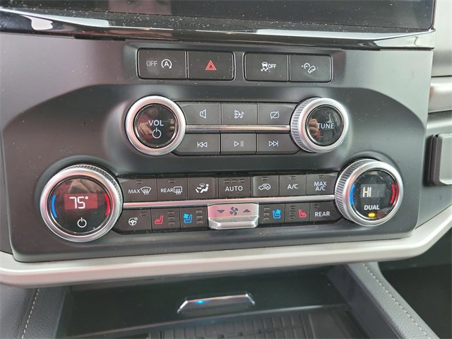 Used 2024 Ford Expedition Max XLT image 29