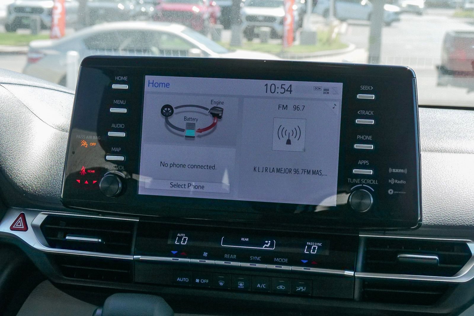 Used 2022 Toyota Sienna LE image 13