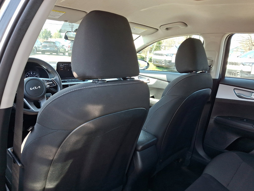 Used 2024 Kia Forte LXS image 21