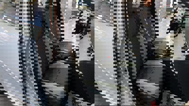 Used 2023 Toyota Corolla LE image 26