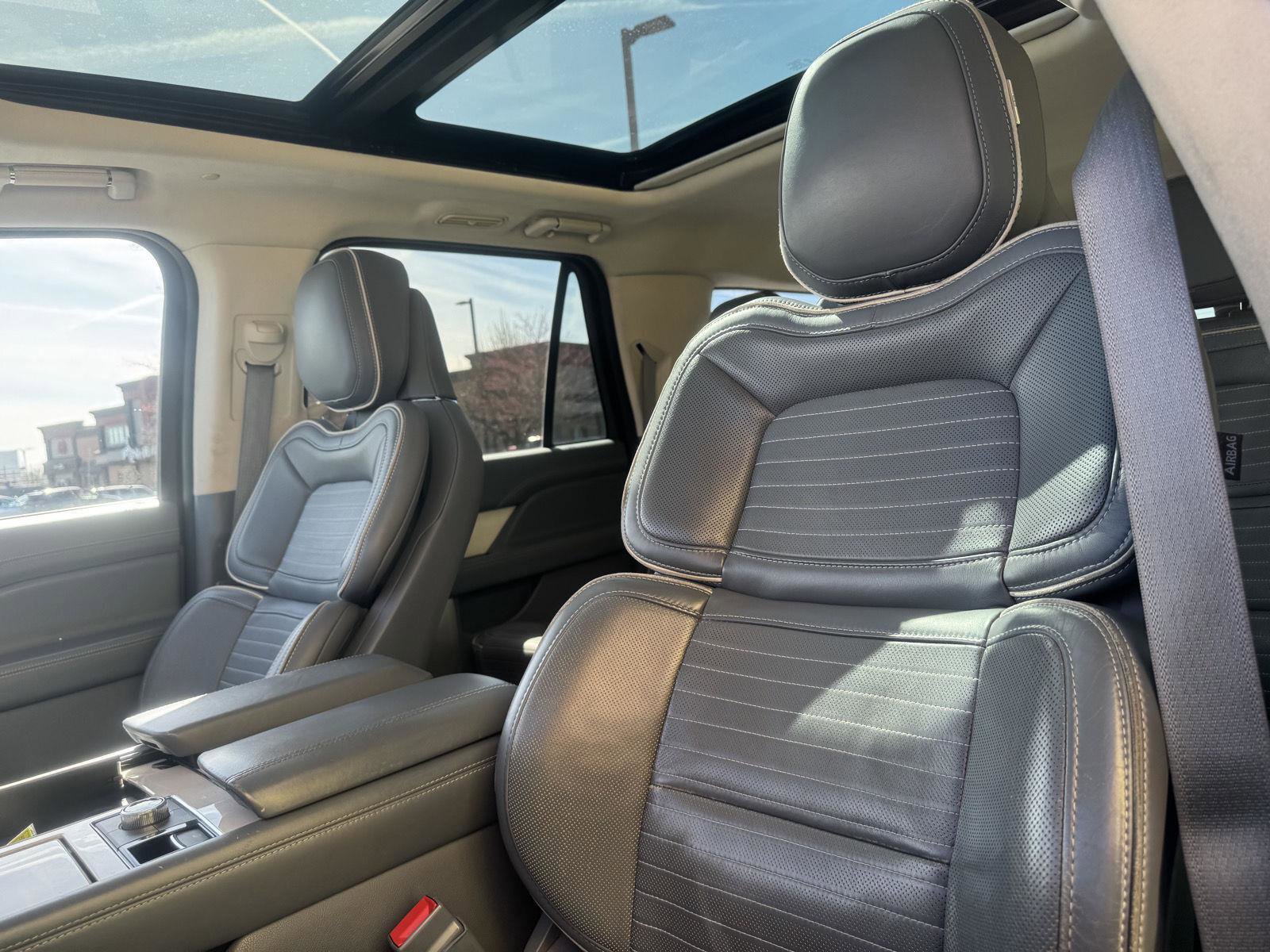 Used 2018 Lincoln Navigator L Black Label image 13