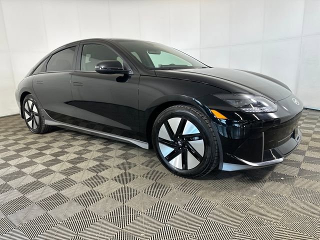 Used 2023 Hyundai Ioniq 6 SE image 2