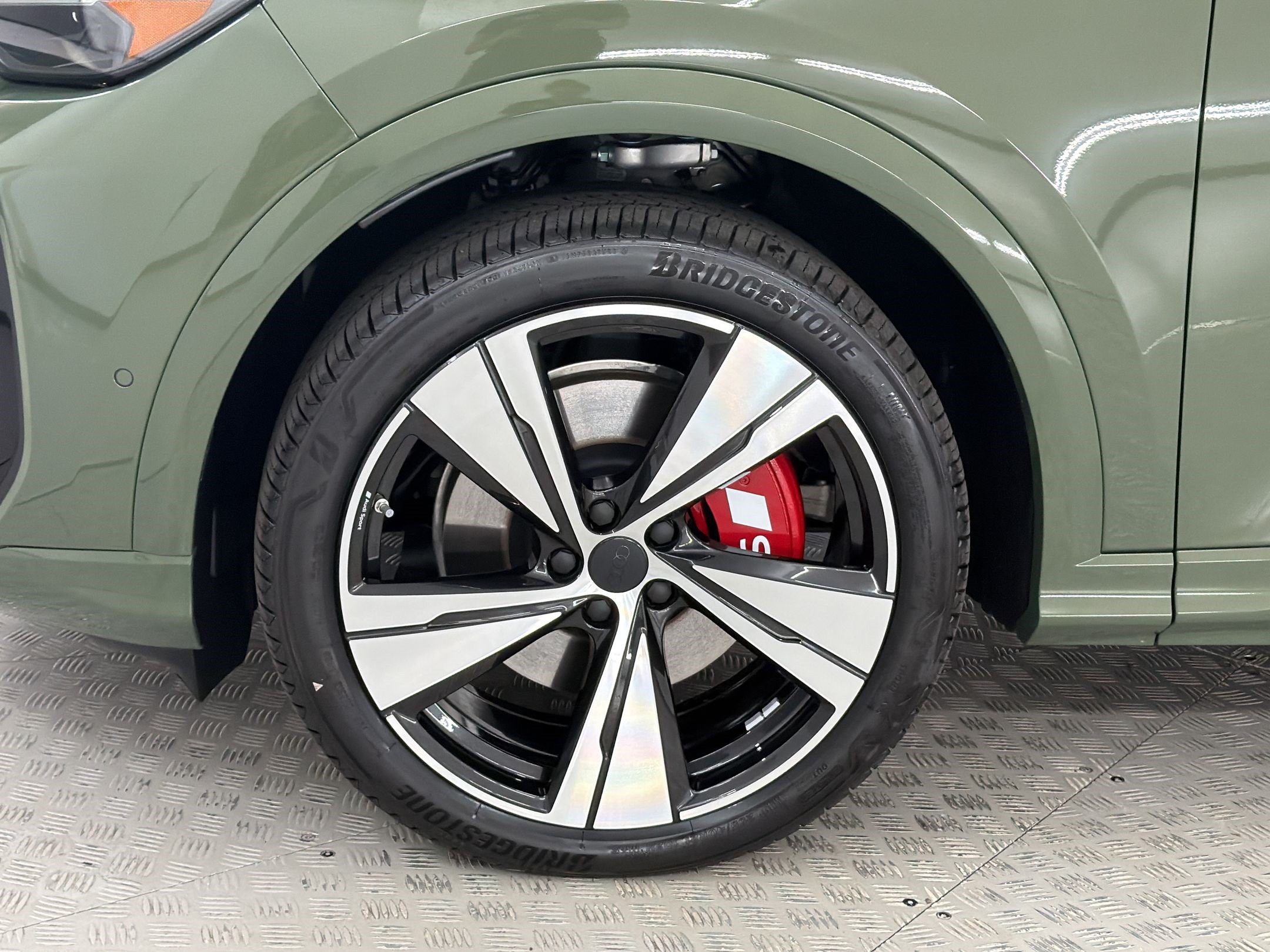 New 2026 Audi SQ5 Premium Plus AWD/4WD image 12