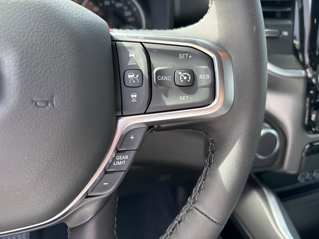 New 2026 RAM 1500 4x4 Crew Cab image 22