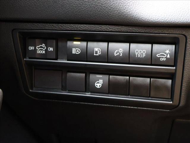 Used 2023 Toyota Tundra Limited w/ TRD Off-Road Package AWD/4WD image 15