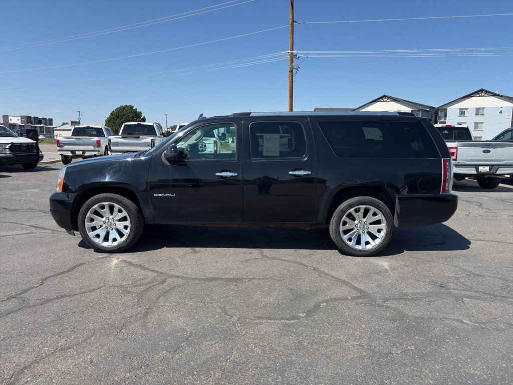 Used 2012 GMC Yukon XL Denali AWD/4WD image 2