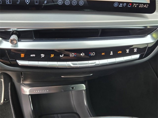 New 2026 Cadillac Lyriq V image 26