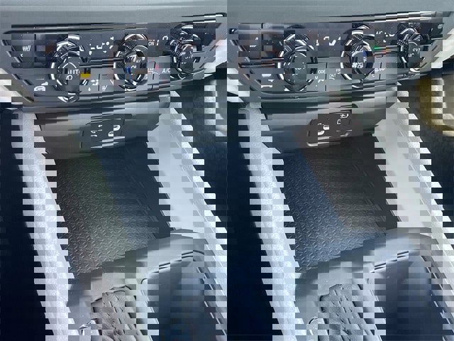 New 2025 Honda Accord SE image 17