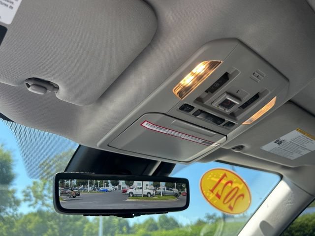 Used 2021 Toyota Highlander Platinum AWD/4WD image 30
