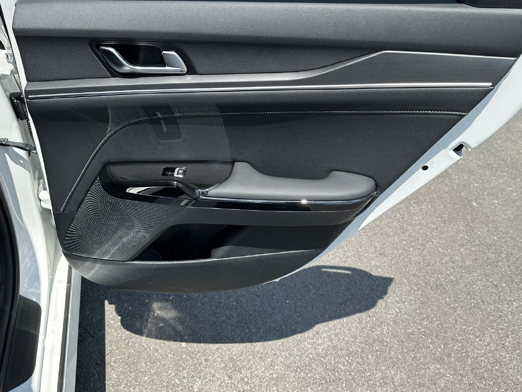 New 2026 Kia K5 GT-Line w/ GT-Line Premium Package FWD image 15