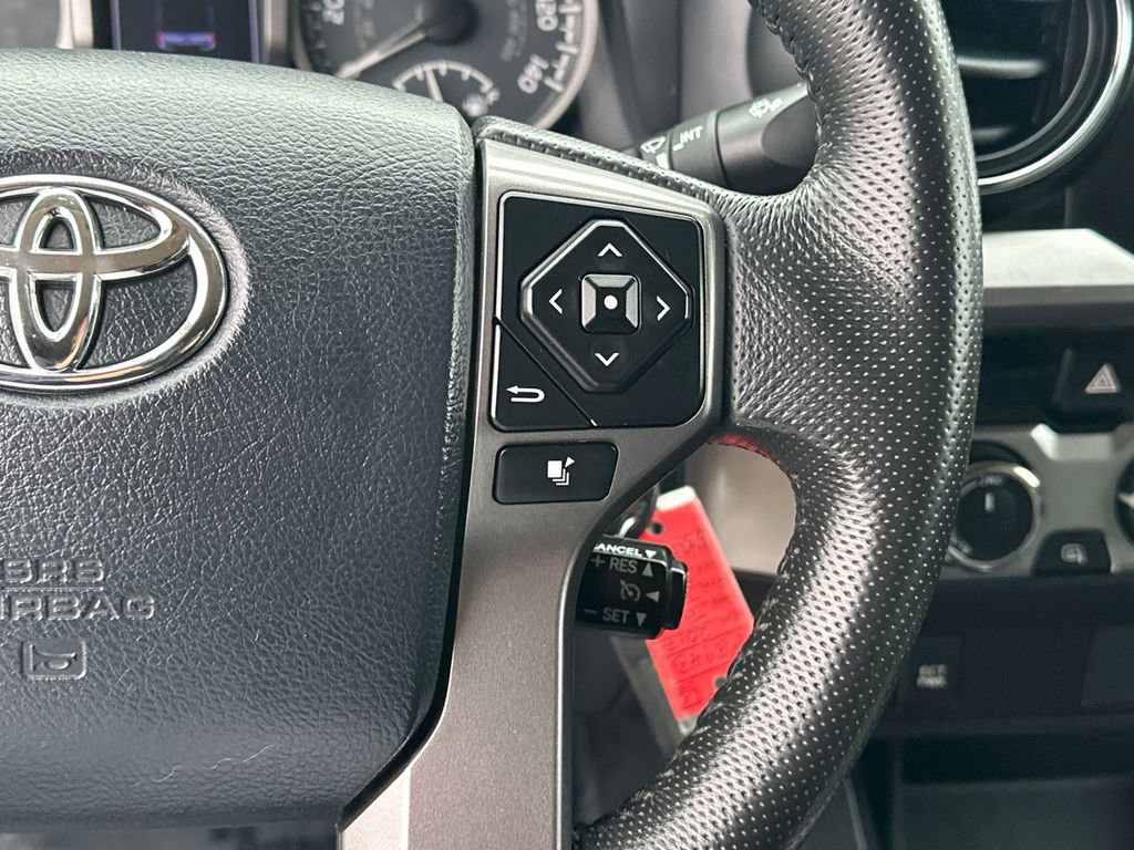 Used 2017 Toyota Tacoma SR5 w/ Tow Package image 21