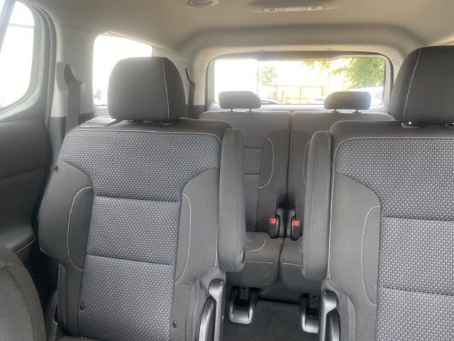 Used 2023 GMC Acadia SLE w/ Elevation Edition AWD/4WD image 33