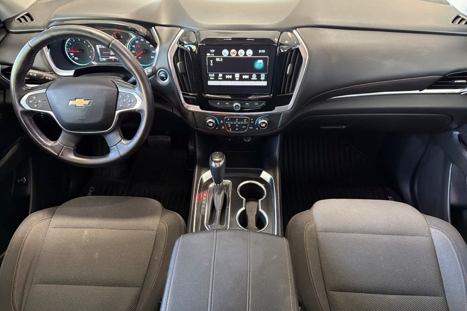 Used 2019 Chevrolet Traverse LT AWD/4WD image 3