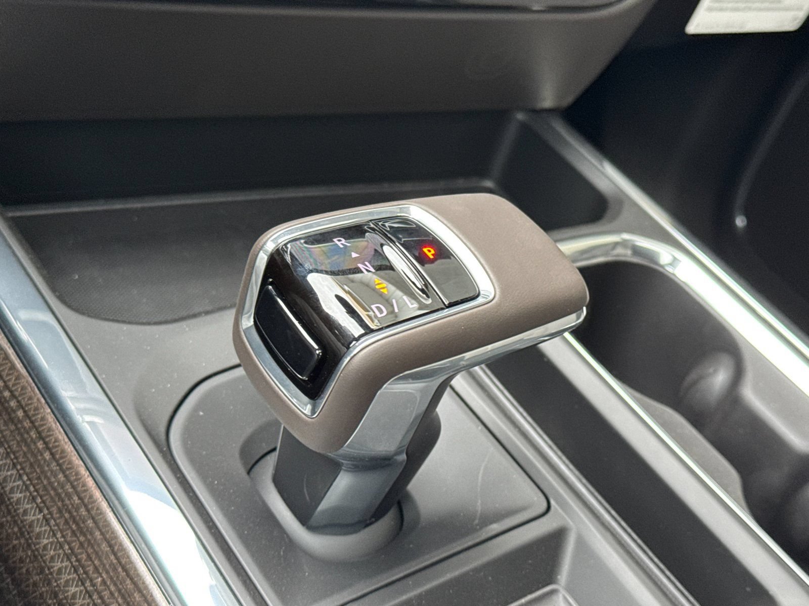 New 2026 Chevrolet Silverado 1500 RST w/ RST All Star Premium Package AWD/4WD image 25