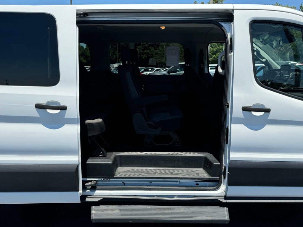 Used 2020 Ford Transit 350 XLT image 23