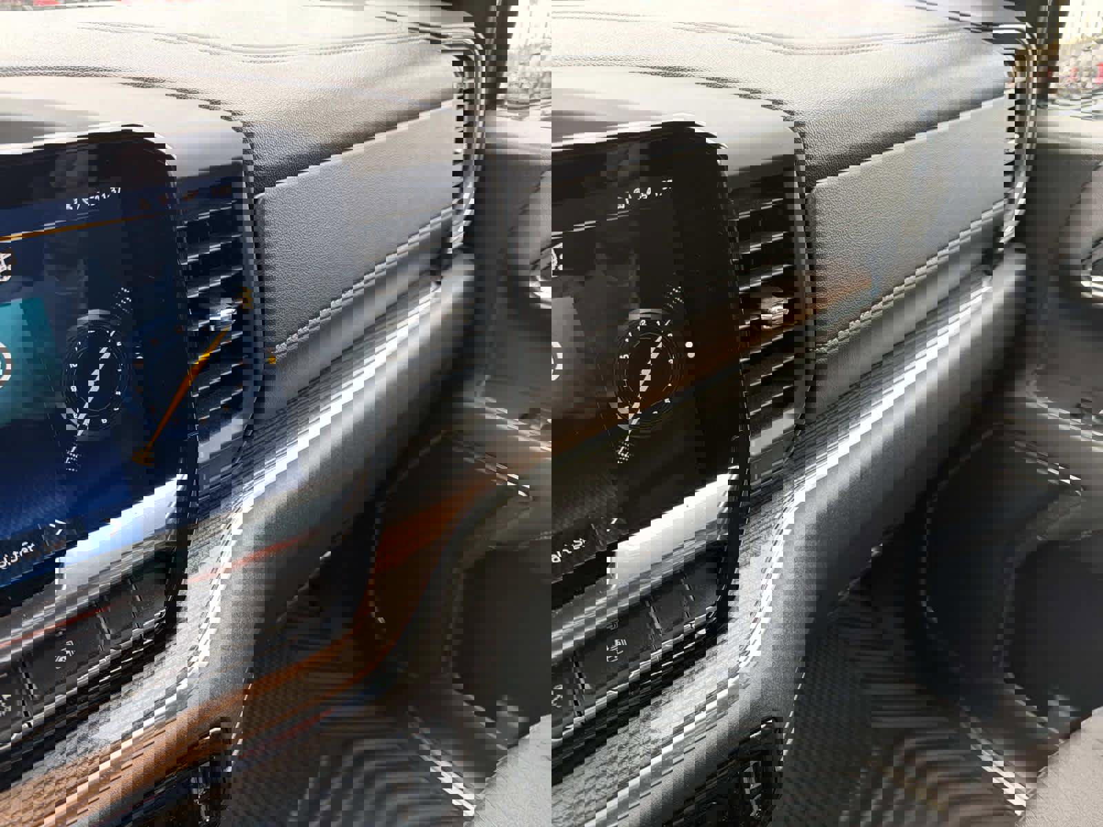 Used 2023 Chevrolet Silverado 1500 RST image 15