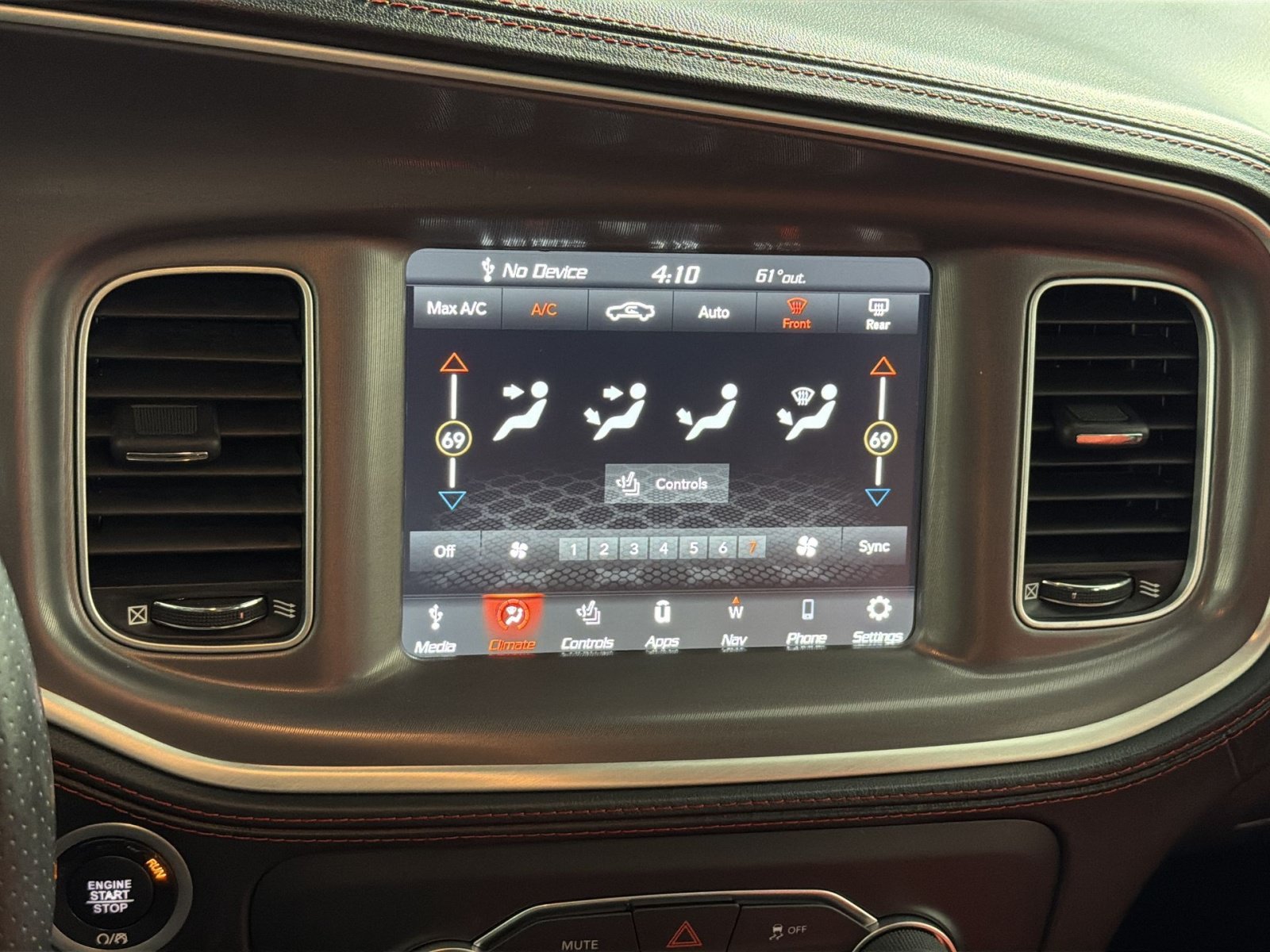 Used 2022 Dodge Charger Scat Pack RWD image 21